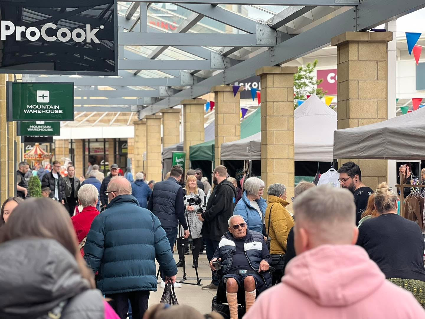 2026 Lakeside VIllage Artisan Craft Fayre - outdoors